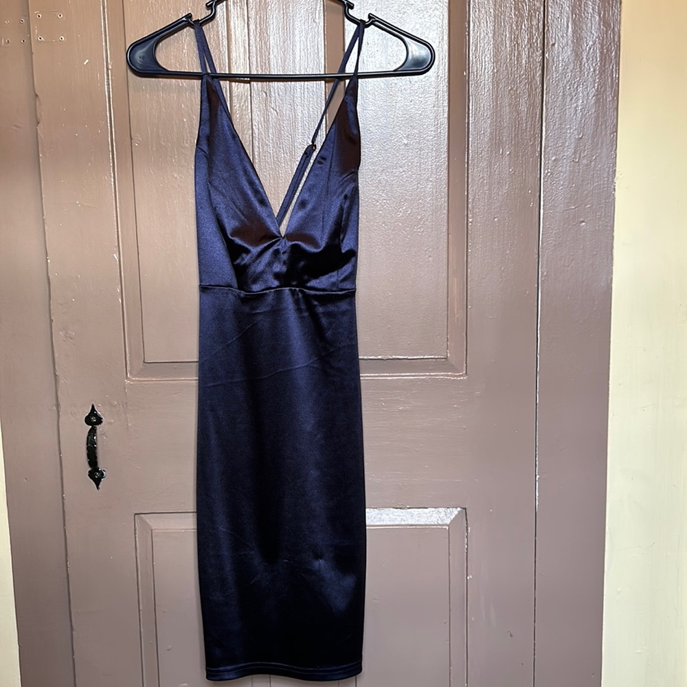 NWT Silky Spaghetti Strap Windsor Dress